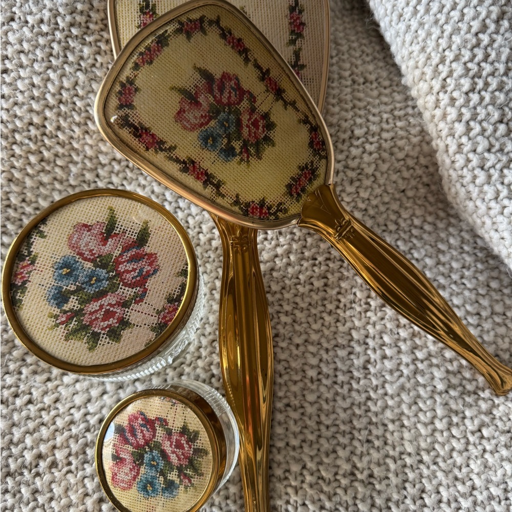 Vintage Floral Vanity Set with Gold Accents